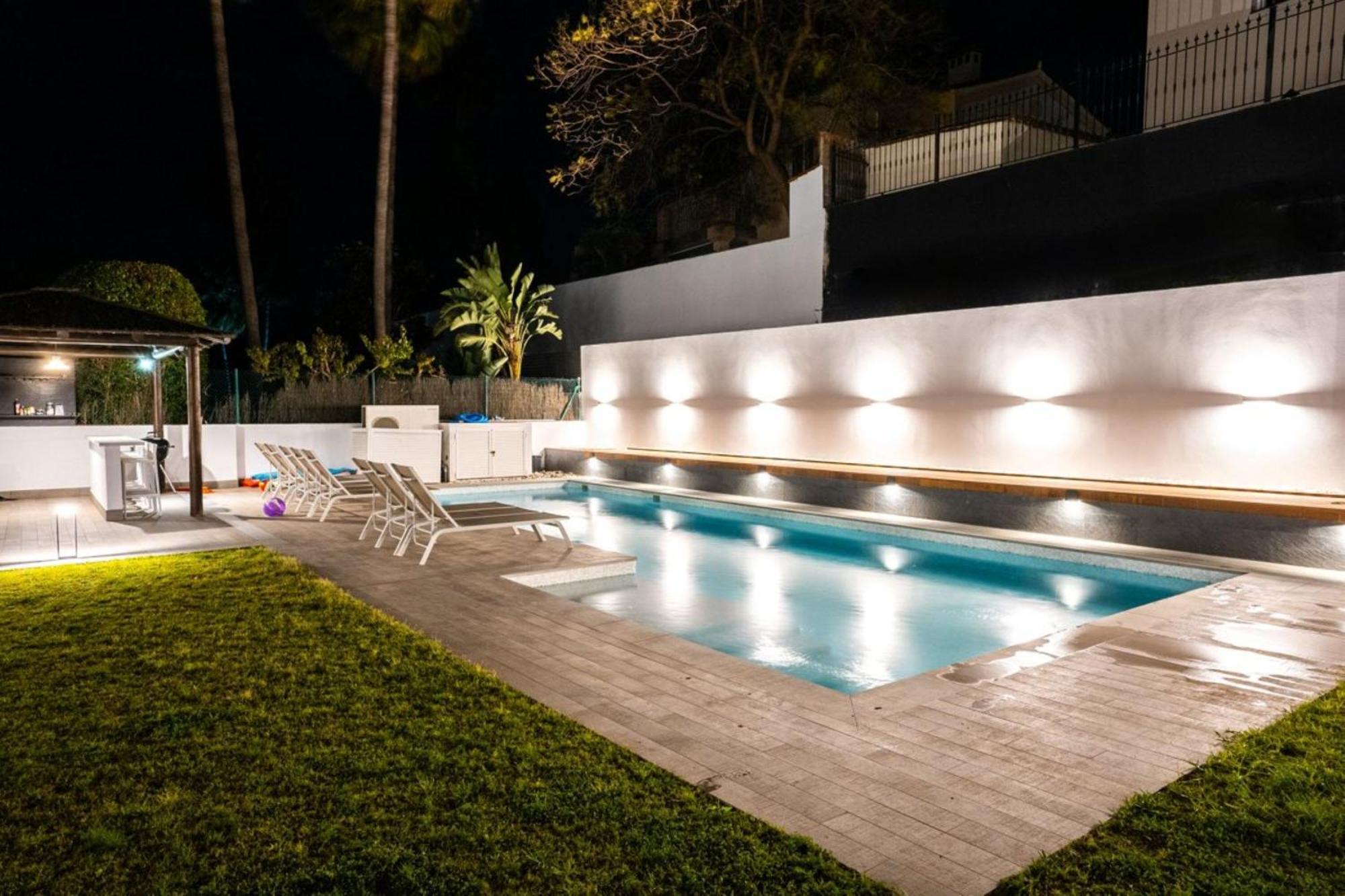 מארבלה Villa New Zacaluca Pool Sauna & Gym - Happy Rentals מראה חיצוני תמונה